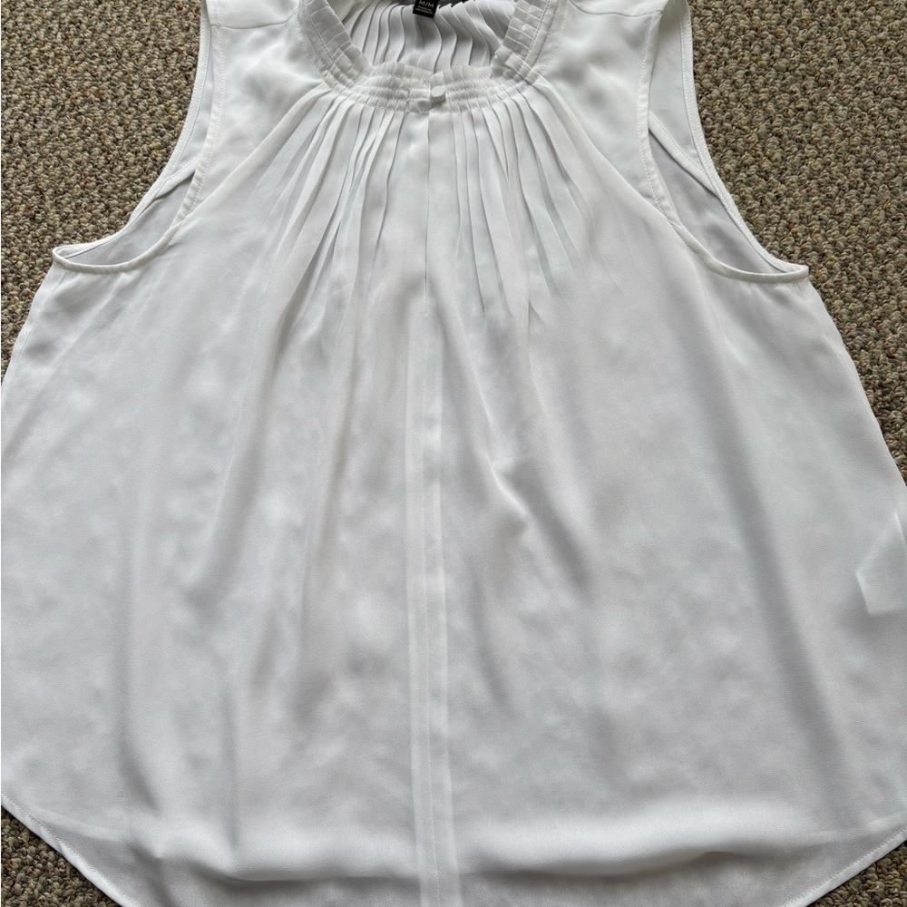 Banana Republic White Sleeveless Blouse